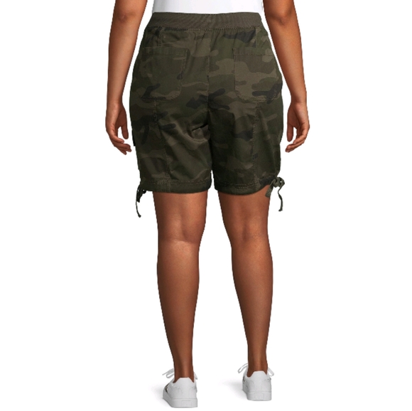 TERRA & SKY CAMO CARGO SHORTS SZ 4X - Picture 4 of 6